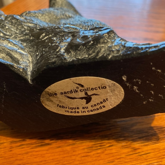 The Aardik Collection Soapstone Squirrel - Picture 7 of 9